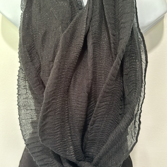 Infinity scarf - Picture 3 of 3